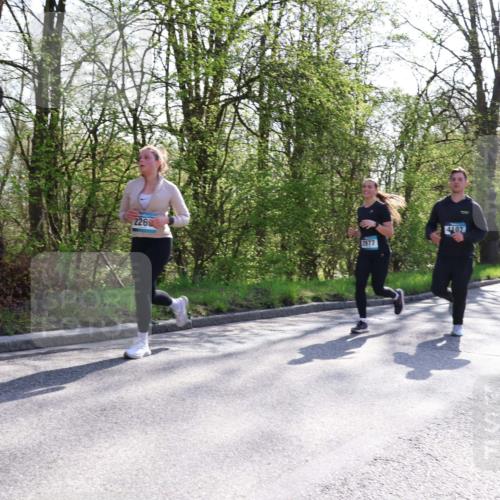 12.04.2026 - 45. Internationalen Wilhelmsburger Insellauf Yannick Fuchs http://msf.ph/oto/9493742 12.04.2026 10:47:26 Laufen 226, 2977, 407 meine-sportfotos.de