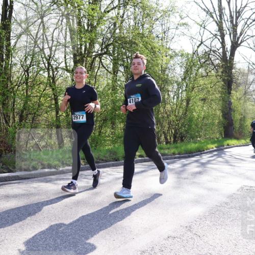 12.04.2026 - 45. Internationalen Wilhelmsburger Insellauf Yannick Fuchs http://msf.ph/oto/9493752 12.04.2026 10:47:27 Laufen 2977, 4107, 3045 meine-sportfotos.de