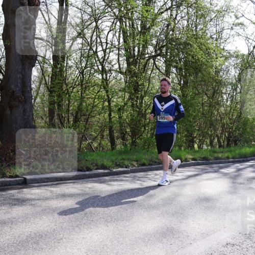12.04.2026 - 45. Internationalen Wilhelmsburger Insellauf Yannick Fuchs http://msf.ph/oto/9493801 12.04.2026 10:47:32 Laufen 395 meine-sportfotos.de