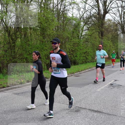 12.04.2026 - 45. Internationalen Wilhelmsburger Insellauf Yannick Fuchs http://msf.ph/oto/9493817 12.04.2026 13:02:55 Laufen 3803, 5725, 232 meine-sportfotos.de