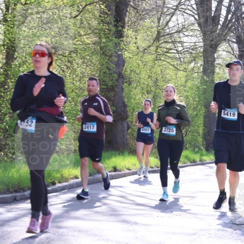 12.04.2026 - 45. Internationalen Wilhelmsburger Insellauf Yannick Fuchs http://msf.ph/oto/9493852 12.04.2026 10:47:43 Laufen 52, 2417, 4993, 3725, 5419 meine-sportfotos.de