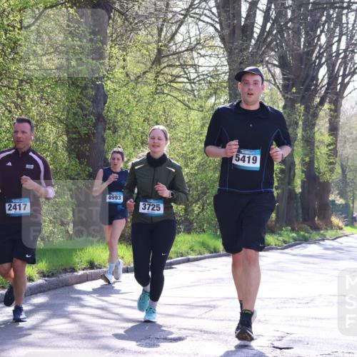 12.04.2026 - 45. Internationalen Wilhelmsburger Insellauf Yannick Fuchs http://msf.ph/oto/9493854 12.04.2026 10:47:44 Laufen 2417, 4993, 3725, 5419 meine-sportfotos.de