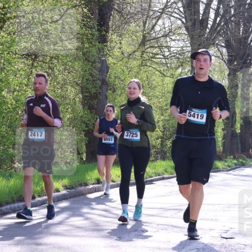 12.04.2026 - 45. Internationalen Wilhelmsburger Insellauf Yannick Fuchs http://msf.ph/oto/9493856 12.04.2026 10:47:44 Laufen 2417, 4993, 3725, 5419 meine-sportfotos.de