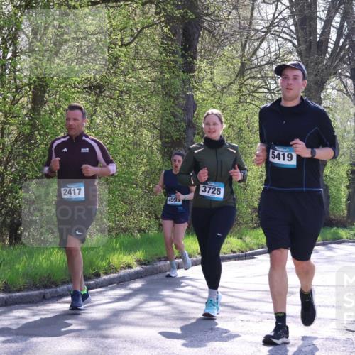 12.04.2026 - 45. Internationalen Wilhelmsburger Insellauf Yannick Fuchs http://msf.ph/oto/9493860 12.04.2026 10:47:44 Laufen 2417, 4993, 3725, 5419 meine-sportfotos.de