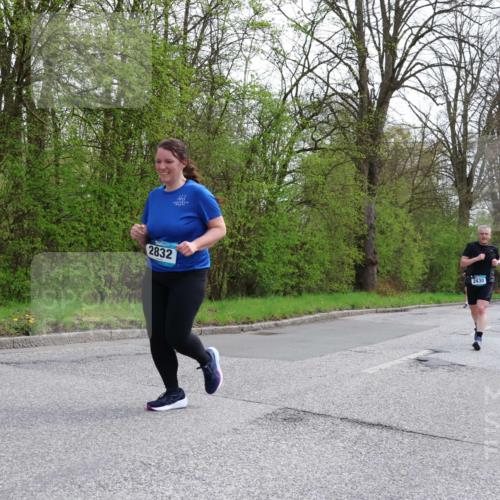12.04.2026 - 45. Internationalen Wilhelmsburger Insellauf Yannick Fuchs http://msf.ph/oto/9493861 12.04.2026 13:03:01 Laufen 2832, 2430 meine-sportfotos.de