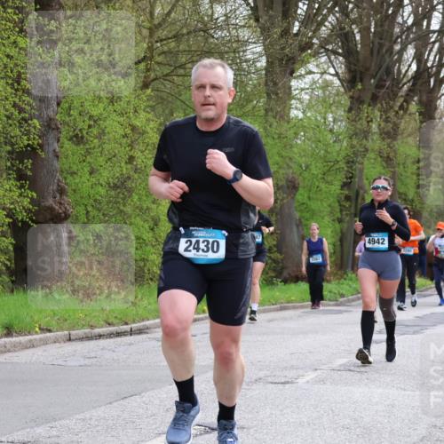 12.04.2026 - 45. Internationalen Wilhelmsburger Insellauf Yannick Fuchs http://msf.ph/oto/9493867 12.04.2026 13:03:02 Laufen 2430, 4942, 4880, 7030, 3280 meine-sportfotos.de