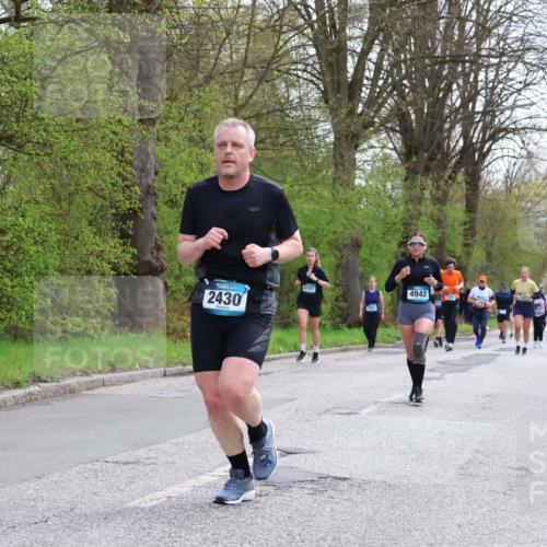 12.04.2026 - 45. Internationalen Wilhelmsburger Insellauf Yannick Fuchs http://msf.ph/oto/9493871 12.04.2026 13:03:03 Laufen 2430, 4747, 4942, 2049 meine-sportfotos.de