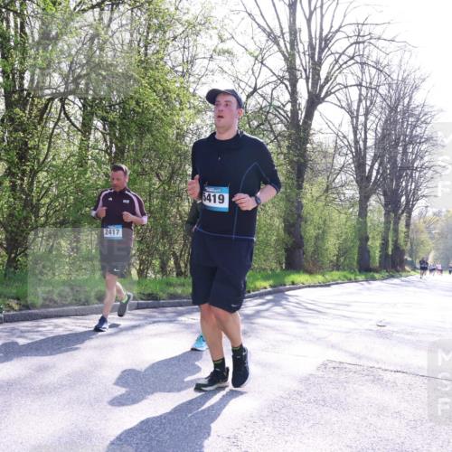 12.04.2026 - 45. Internationalen Wilhelmsburger Insellauf Yannick Fuchs http://msf.ph/oto/9493880 12.04.2026 10:47:46 Laufen 2417, 5419 meine-sportfotos.de