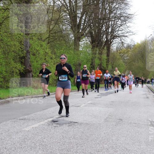 12.04.2026 - 45. Internationalen Wilhelmsburger Insellauf Yannick Fuchs http://msf.ph/oto/9493885 12.04.2026 13:03:04 Laufen 4747, 324, 4942, 3280 meine-sportfotos.de