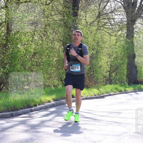 12.04.2026 - 45. Internationalen Wilhelmsburger Insellauf Yannick Fuchs http://msf.ph/oto/9493912 12.04.2026 10:47:59 Laufen 4071, 2389 meine-sportfotos.de
