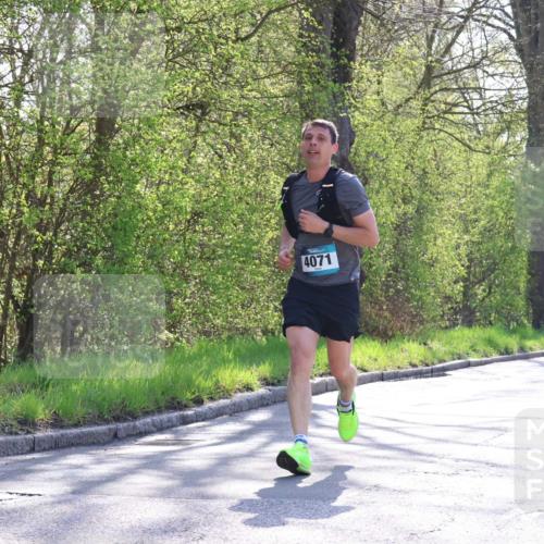 12.04.2026 - 45. Internationalen Wilhelmsburger Insellauf Yannick Fuchs http://msf.ph/oto/9493914 12.04.2026 10:47:59 Laufen 4071, 2389 meine-sportfotos.de