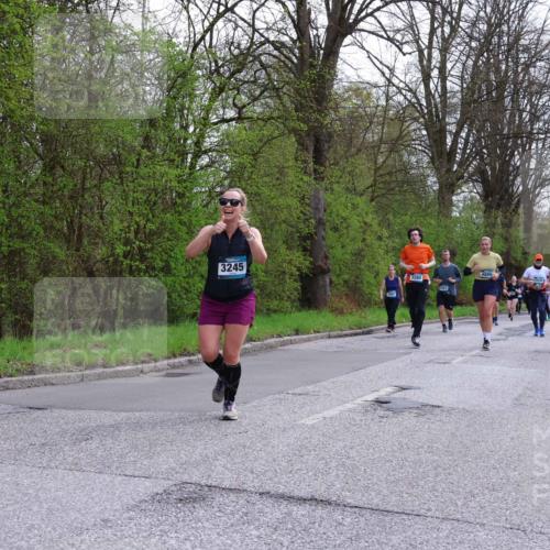 12.04.2026 - 45. Internationalen Wilhelmsburger Insellauf Yannick Fuchs http://msf.ph/oto/9493918 12.04.2026 13:03:09 Laufen 3245, 2062, 3280, 4880 meine-sportfotos.de