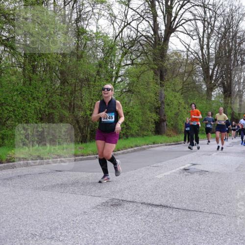 12.04.2026 - 45. Internationalen Wilhelmsburger Insellauf Yannick Fuchs http://msf.ph/oto/9493922 12.04.2026 13:03:09 Laufen 245, 3280 meine-sportfotos.de