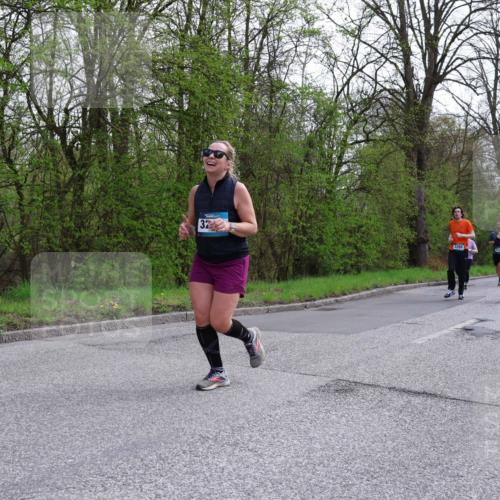 12.04.2026 - 45. Internationalen Wilhelmsburger Insellauf Yannick Fuchs http://msf.ph/oto/9493930 12.04.2026 13:03:10 Laufen 32, 14, 3280, 3328 meine-sportfotos.de