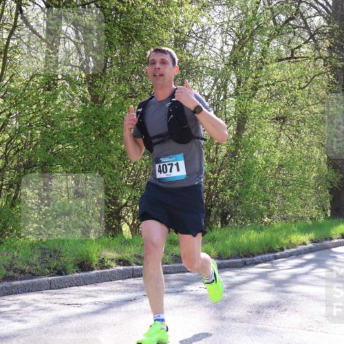 12.04.2026 - 45. Internationalen Wilhelmsburger Insellauf Yannick Fuchs http://msf.ph/oto/9493932 12.04.2026 10:48:00 Laufen 4071 meine-sportfotos.de