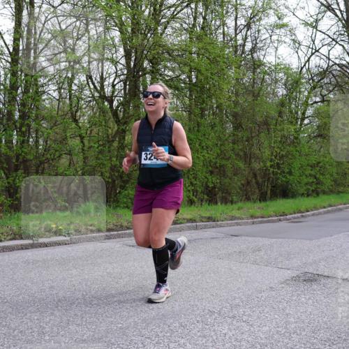 12.04.2026 - 45. Internationalen Wilhelmsburger Insellauf Yannick Fuchs http://msf.ph/oto/9493933 12.04.2026 13:03:10 Laufen 32, 3280 meine-sportfotos.de