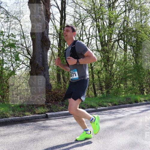 12.04.2026 - 45. Internationalen Wilhelmsburger Insellauf Yannick Fuchs http://msf.ph/oto/9493941 12.04.2026 10:48:01 Laufen 071 meine-sportfotos.de