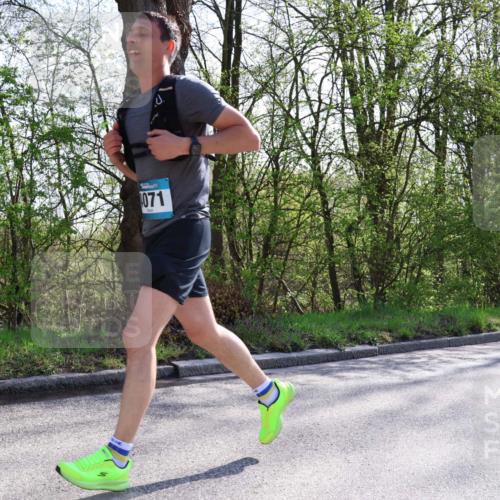 12.04.2026 - 45. Internationalen Wilhelmsburger Insellauf Yannick Fuchs http://msf.ph/oto/9493944 12.04.2026 10:48:01 Laufen 071 meine-sportfotos.de