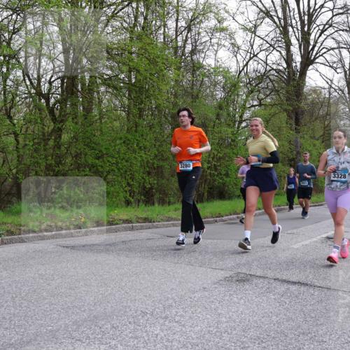 12.04.2026 - 45. Internationalen Wilhelmsburger Insellauf Yannick Fuchs http://msf.ph/oto/9493955 12.04.2026 13:03:12 Laufen 3280, 2042, 2853, 3328, 2030 meine-sportfotos.de