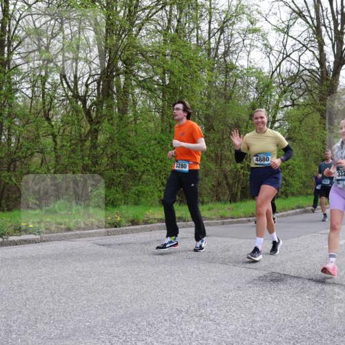 12.04.2026 - 45. Internationalen Wilhelmsburger Insellauf Yannick Fuchs http://msf.ph/oto/9493958 12.04.2026 13:03:13 Laufen 3280, 4880, 3328, 2030 meine-sportfotos.de