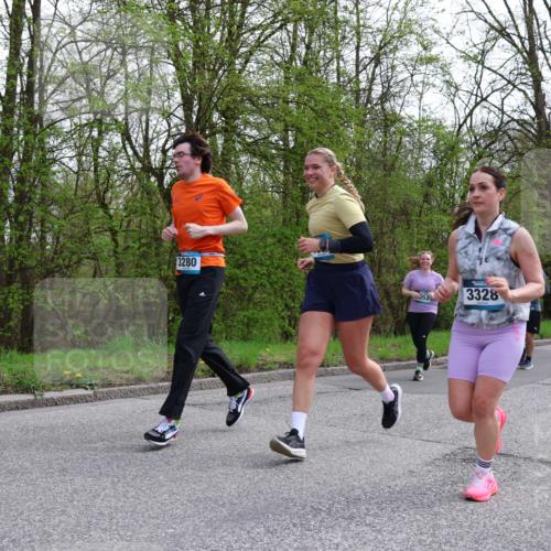 12.04.2026 - 45. Internationalen Wilhelmsburger Insellauf Yannick Fuchs http://msf.ph/oto/9493963 12.04.2026 13:03:13 Laufen 3280, 3328, 4752, 2030 meine-sportfotos.de