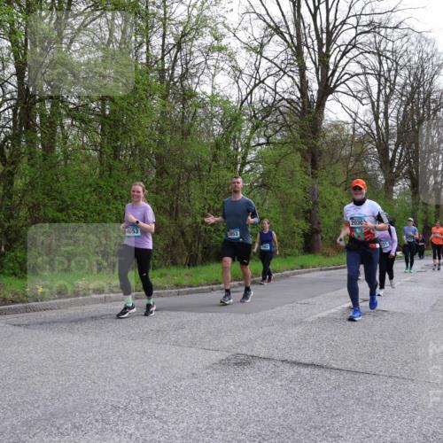 12.04.2026 - 45. Internationalen Wilhelmsburger Insellauf Yannick Fuchs http://msf.ph/oto/9493972 12.04.2026 13:03:14 Laufen 4053, 2853, 2062, 2030, 221 meine-sportfotos.de