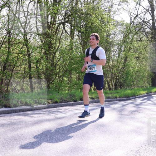 12.04.2026 - 45. Internationalen Wilhelmsburger Insellauf Yannick Fuchs http://msf.ph/oto/9494002 12.04.2026 10:48:09 Laufen 2665 meine-sportfotos.de