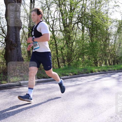 12.04.2026 - 45. Internationalen Wilhelmsburger Insellauf Yannick Fuchs http://msf.ph/oto/9494011 12.04.2026 10:48:09 Laufen 665 meine-sportfotos.de