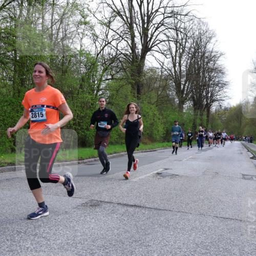 12.04.2026 - 45. Internationalen Wilhelmsburger Insellauf Yannick Fuchs http://msf.ph/oto/9494033 12.04.2026 13:03:20 Laufen 2815, 4691 meine-sportfotos.de