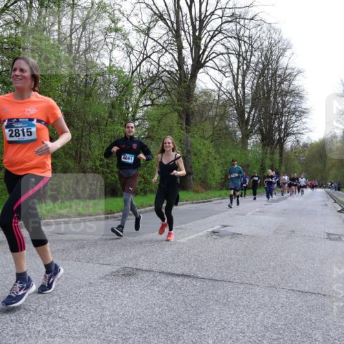 12.04.2026 - 45. Internationalen Wilhelmsburger Insellauf Yannick Fuchs http://msf.ph/oto/9494036 12.04.2026 13:03:20 Laufen 2815, 4691 meine-sportfotos.de