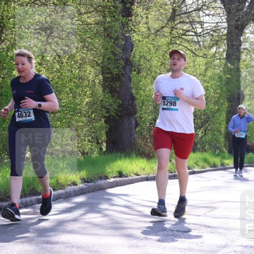 12.04.2026 - 45. Internationalen Wilhelmsburger Insellauf Yannick Fuchs http://msf.ph/oto/9494042 12.04.2026 10:48:13 Laufen 5298, 4632, 4382, 3373 meine-sportfotos.de