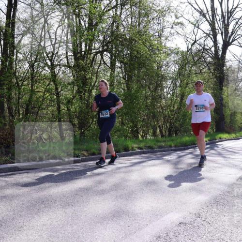 12.04.2026 - 45. Internationalen Wilhelmsburger Insellauf Yannick Fuchs http://msf.ph/oto/9494064 12.04.2026 10:48:15 Laufen 4632, 5298 meine-sportfotos.de