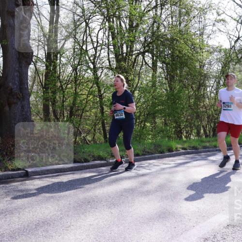 12.04.2026 - 45. Internationalen Wilhelmsburger Insellauf Yannick Fuchs http://msf.ph/oto/9494069 12.04.2026 10:48:15 Laufen 4632, 5298 meine-sportfotos.de