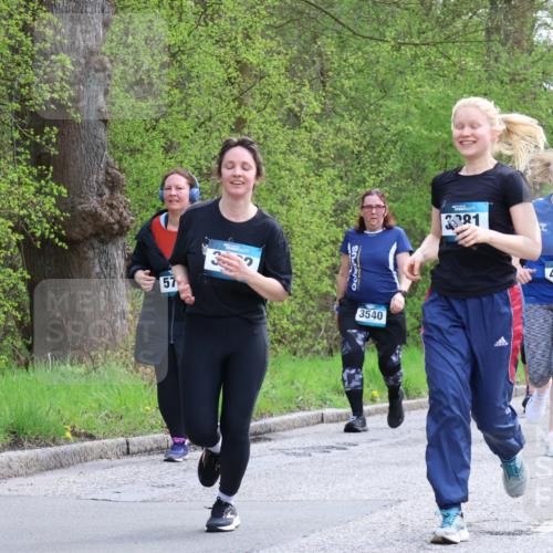 12.04.2026 - 45. Internationalen Wilhelmsburger Insellauf Yannick Fuchs http://msf.ph/oto/9494077 12.04.2026 13:03:24 Laufen 57, 3540, 381, 4491, 65 meine-sportfotos.de