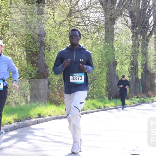 12.04.2026 - 45. Internationalen Wilhelmsburger Insellauf Yannick Fuchs http://msf.ph/oto/9494090 12.04.2026 10:48:19 Laufen 3373, 4382 meine-sportfotos.de