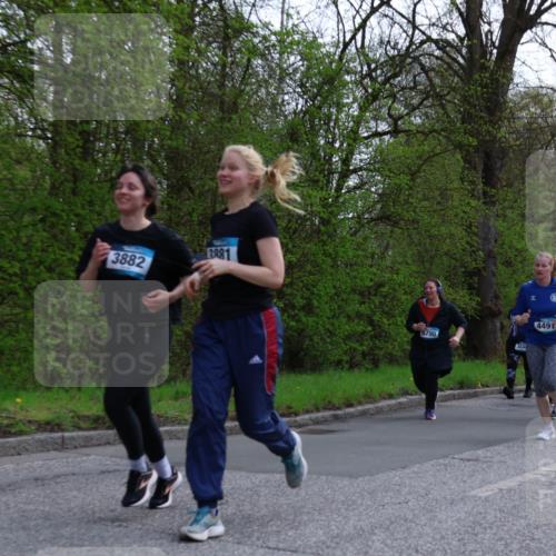 12.04.2026 - 45. Internationalen Wilhelmsburger Insellauf Yannick Fuchs http://msf.ph/oto/9494110 12.04.2026 13:03:27 Laufen 3882, 3881, 5790, 4491, 4838, 5348 meine-sportfotos.de