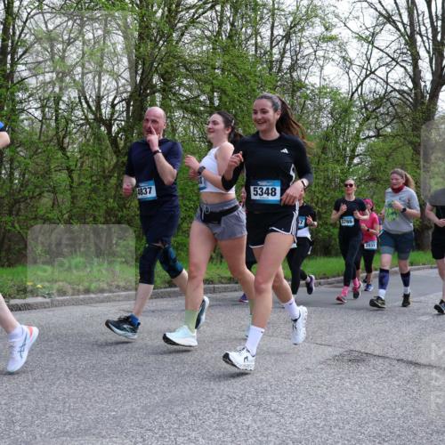 12.04.2026 - 45. Internationalen Wilhelmsburger Insellauf Yannick Fuchs http://msf.ph/oto/9494145 12.04.2026 13:03:30 Laufen 4491, 4837, 5348, 3765, 2032, 5318 meine-sportfotos.de
