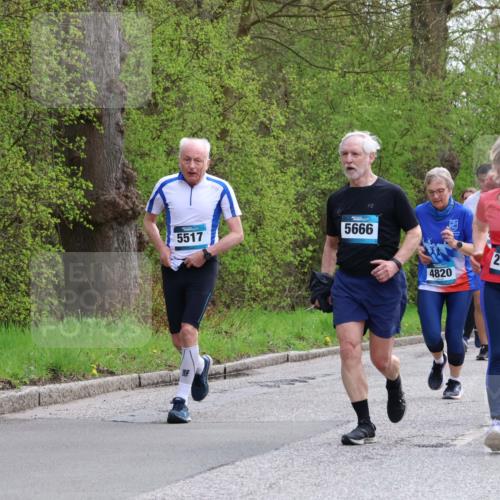 12.04.2026 - 45. Internationalen Wilhelmsburger Insellauf Yannick Fuchs http://msf.ph/oto/9494167 12.04.2026 13:03:33 Laufen 5517, 5666, 4820, 2670, 2310 meine-sportfotos.de
