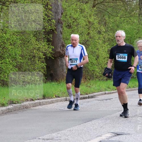 12.04.2026 - 45. Internationalen Wilhelmsburger Insellauf Yannick Fuchs http://msf.ph/oto/9494169 12.04.2026 13:03:33 Laufen 5517, 5666, 4820, 2670 meine-sportfotos.de
