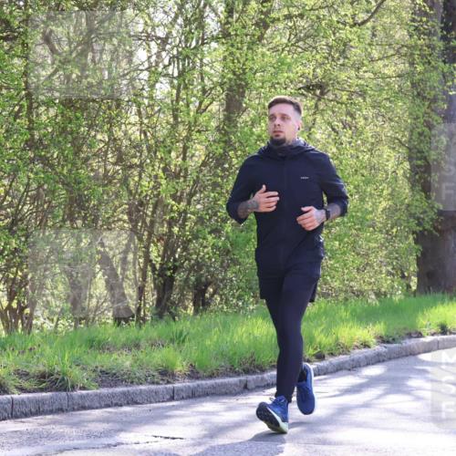 12.04.2026 - 45. Internationalen Wilhelmsburger Insellauf Yannick Fuchs http://msf.ph/oto/9494173 12.04.2026 10:48:26 Laufen  meine-sportfotos.de