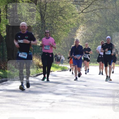12.04.2026 - 45. Internationalen Wilhelmsburger Insellauf Yannick Fuchs http://msf.ph/oto/9494179 12.04.2026 10:48:28 Laufen 2166, 3178, 335, 3347 meine-sportfotos.de