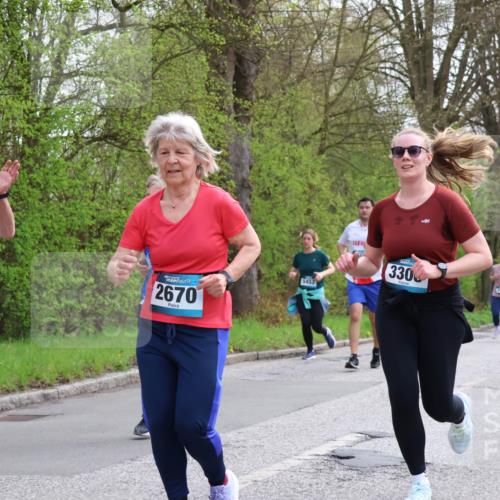 12.04.2026 - 45. Internationalen Wilhelmsburger Insellauf Yannick Fuchs http://msf.ph/oto/9494194 12.04.2026 13:03:35 Laufen 566, 2670, 5453, 330 meine-sportfotos.de