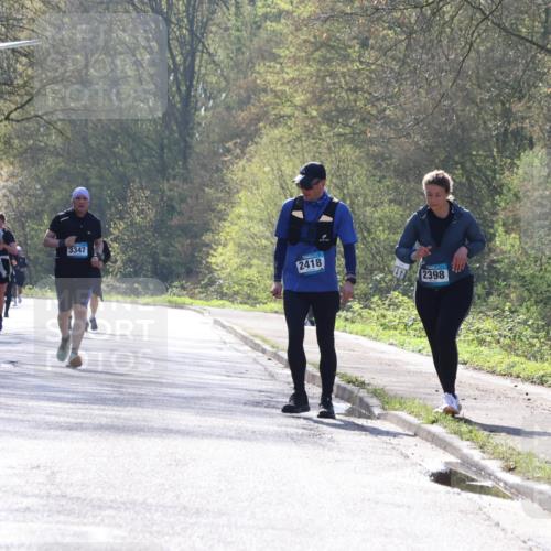 12.04.2026 - 45. Internationalen Wilhelmsburger Insellauf Yannick Fuchs http://msf.ph/oto/9494203 12.04.2026 10:48:31 Laufen 658, 3347, 2418, 2398 meine-sportfotos.de