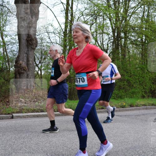 12.04.2026 - 45. Internationalen Wilhelmsburger Insellauf Yannick Fuchs http://msf.ph/oto/9494211 12.04.2026 13:03:37 Laufen 670, 4820, 330 meine-sportfotos.de