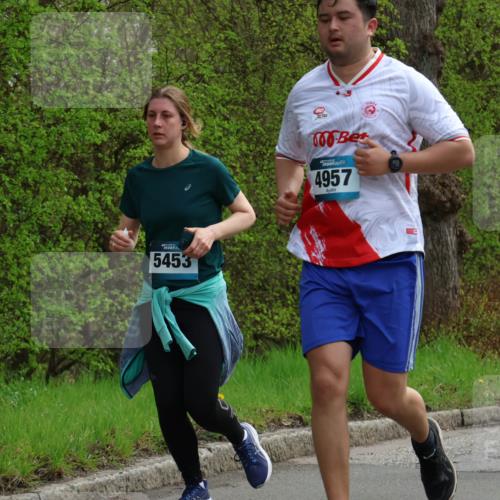 12.04.2026 - 45. Internationalen Wilhelmsburger Insellauf Yannick Fuchs http://msf.ph/oto/9494215 12.04.2026 13:03:38 Laufen 5453, 4957 meine-sportfotos.de