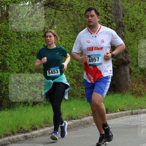12.04.2026 - 45. Internationalen Wilhelmsburger Insellauf Yannick Fuchs http://msf.ph/oto/9494218 12.04.2026 13:03:38 Laufen 5453, 4957, 2681 meine-sportfotos.de