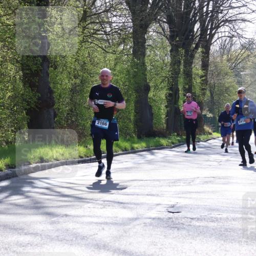 12.04.2026 - 45. Internationalen Wilhelmsburger Insellauf Yannick Fuchs http://msf.ph/oto/9494228 12.04.2026 10:48:34 Laufen 2166, 3178, 241, 334, 2398 meine-sportfotos.de