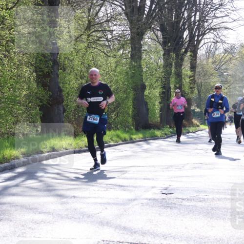 12.04.2026 - 45. Internationalen Wilhelmsburger Insellauf Yannick Fuchs http://msf.ph/oto/9494232 12.04.2026 10:48:34 Laufen 2166, 3178, 2418, 2398 meine-sportfotos.de