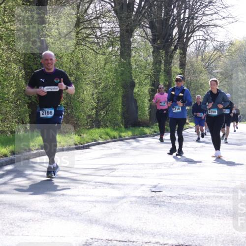 12.04.2026 - 45. Internationalen Wilhelmsburger Insellauf Yannick Fuchs http://msf.ph/oto/9494242 12.04.2026 10:48:35 Laufen 2166, 3178, 2418, 2398, 347, 58 meine-sportfotos.de