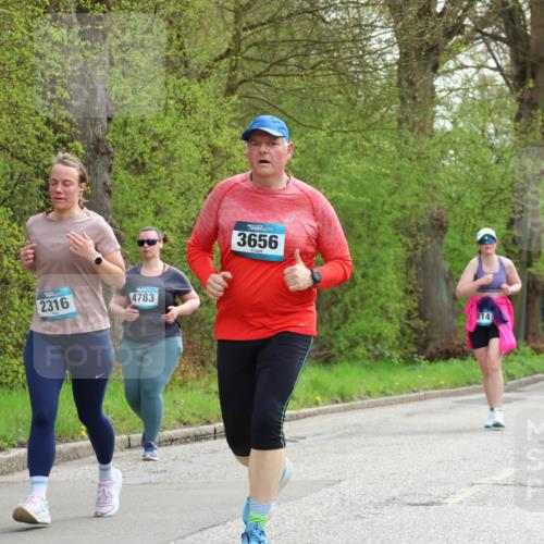 12.04.2026 - 45. Internationalen Wilhelmsburger Insellauf Yannick Fuchs http://msf.ph/oto/9494253 12.04.2026 13:03:41 Laufen 2316, 4783, 3656, 814, 4132 meine-sportfotos.de